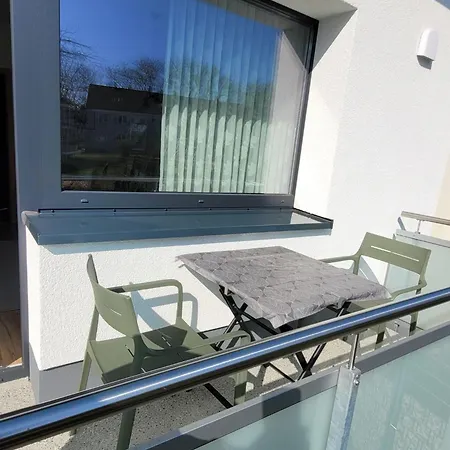 Ruhig Gelegene 2-Zi Fewo, Wallbox, Balkon Essen Exterior photo