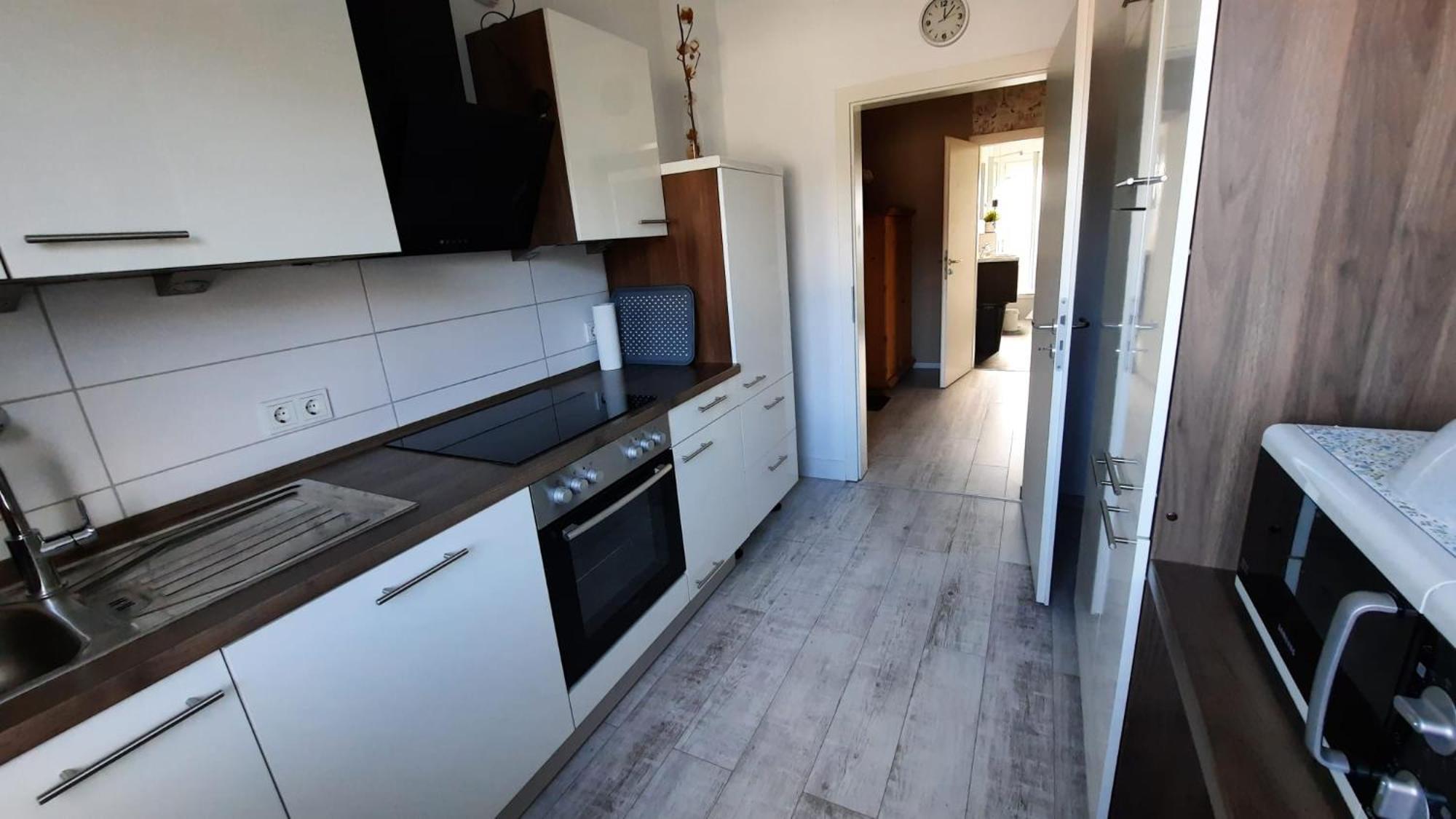 Ruhig Gelegene 2-zi Fewo, Wallbox, Balkon Apartment Essen