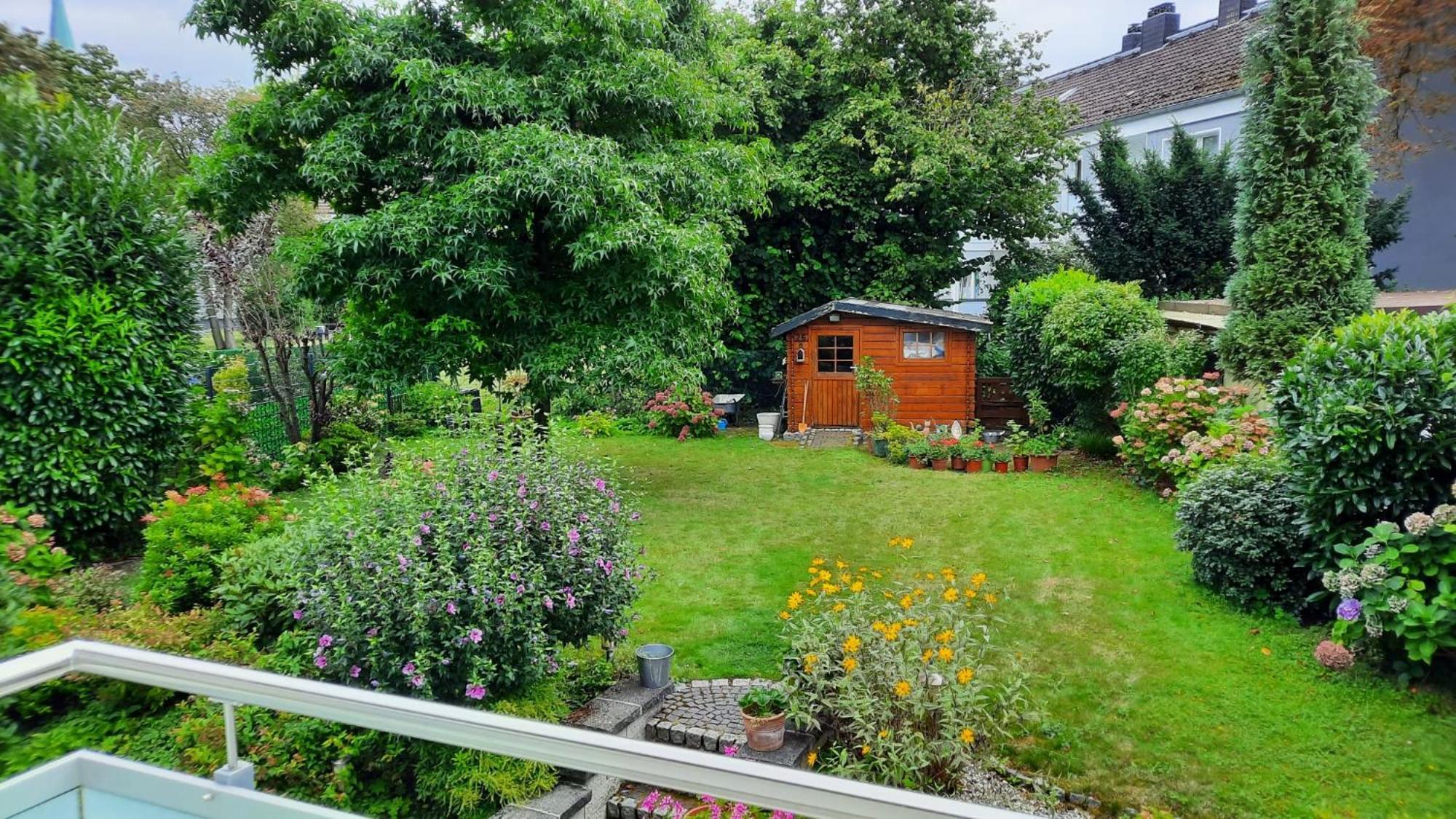 Apartment Ruhig Gelegene 2-zi Fewo, Wallbox, Balkon