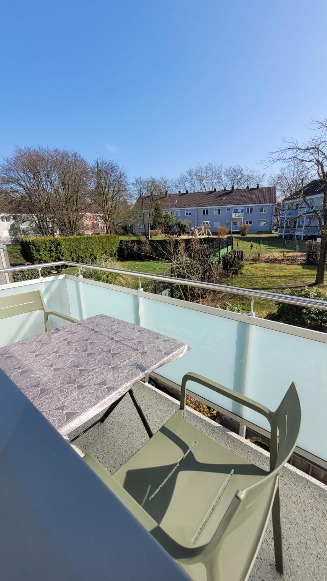 Apartment Ruhig Gelegene 2-zi Fewo, Wallbox, Balkon *